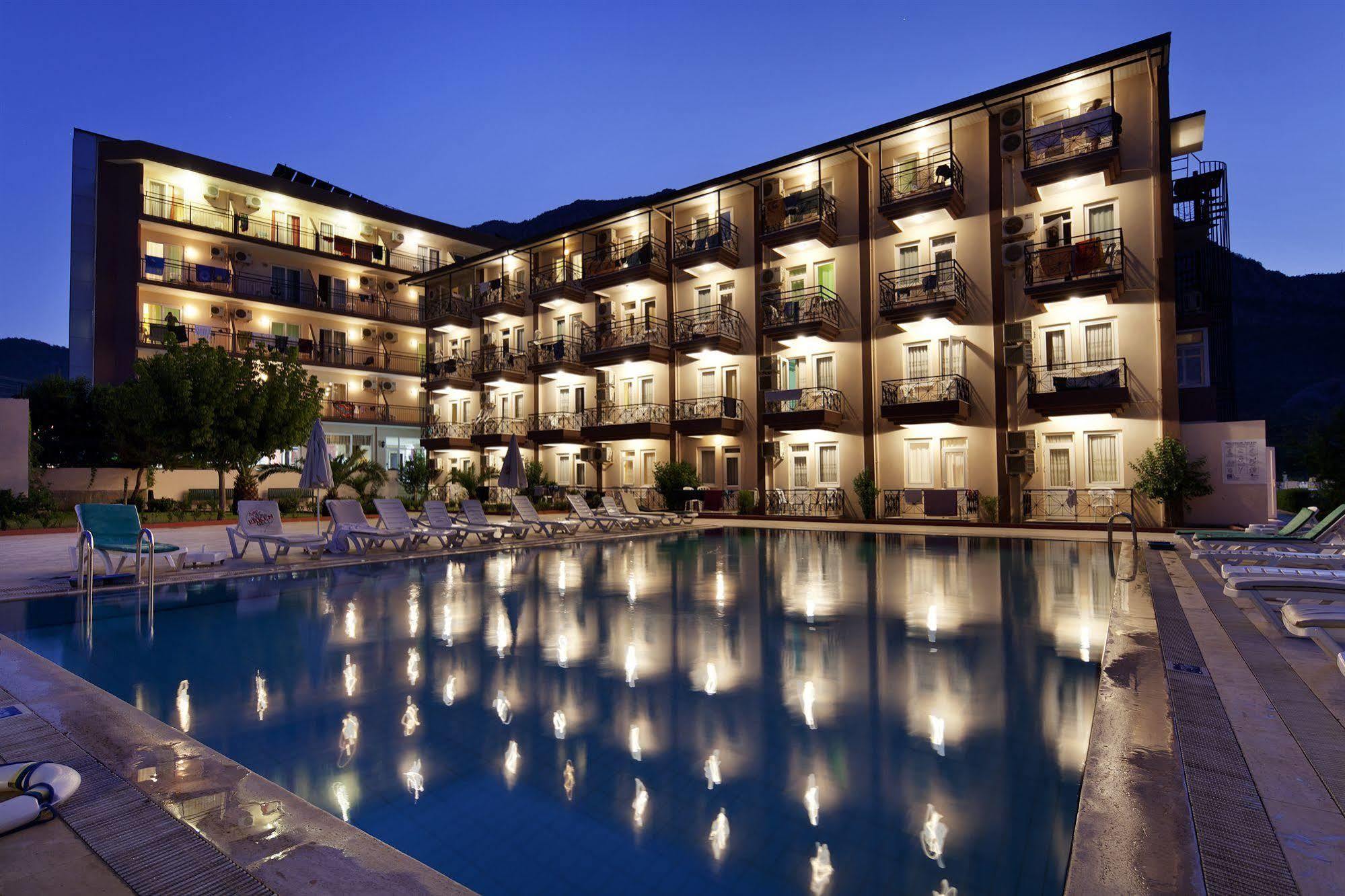 Larissa Garden Hotel Kemer Exterior photo